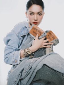 Actress Ngoc Trinh HD Photos and Wallpapers November 2025