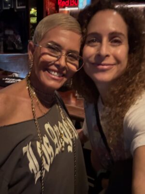 Nicole Eggert Instagram - Was such a fun night out taking my youngest to my old stomping grounds at @rainbow.bar.and.grill , @thewhiskyagogo to see @sugarfixtheband ! Thank u @branderoderick for the invite @keegan.eggert @indiaelkin_  and @samelkin and I had a blast!🌈🎸🤘🏼#blacksabbathknights #sunsetstrip