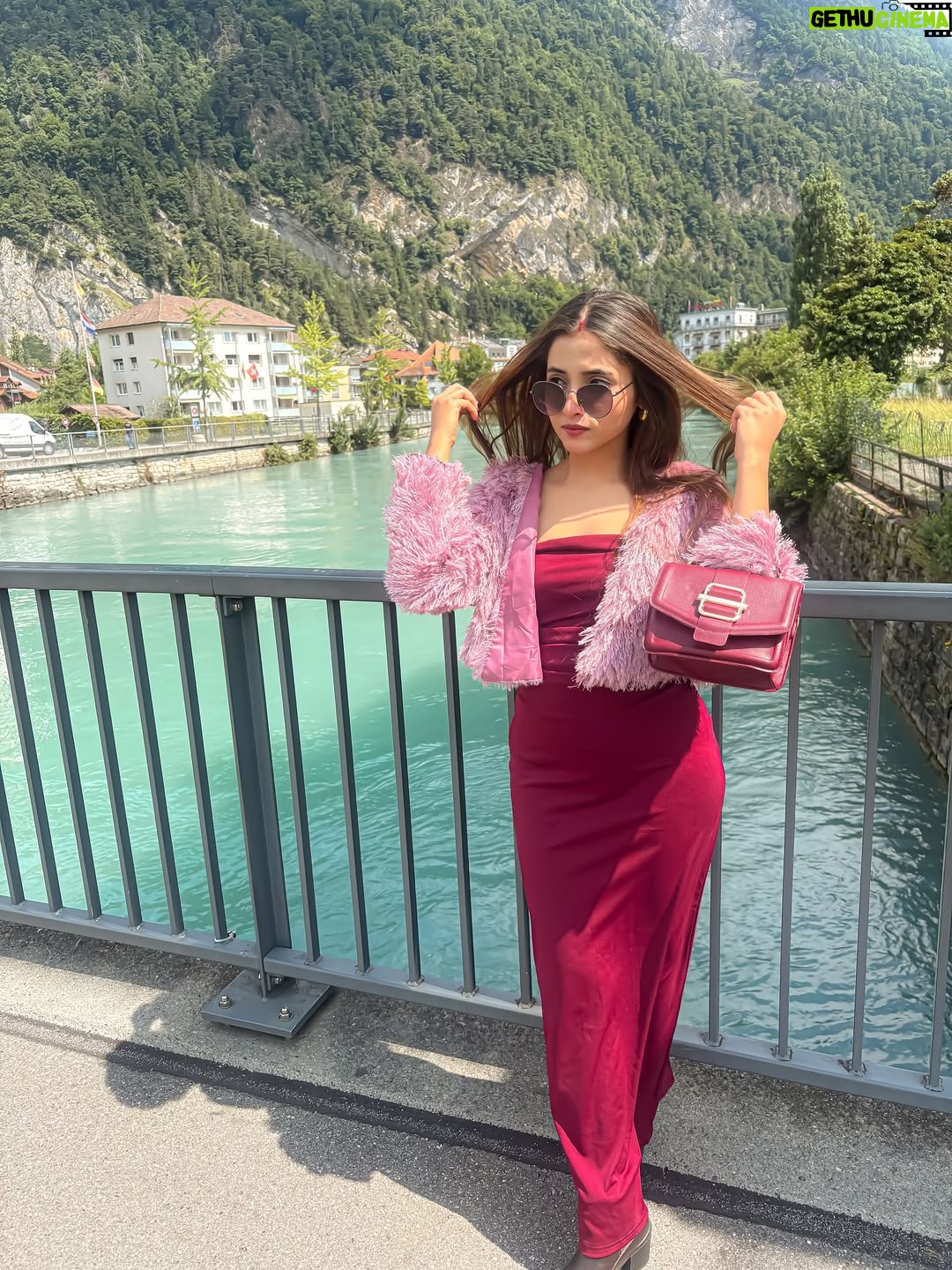 Nidhy Tiwari - 1.1K Likes - Turning bridges into runways 🥀✨