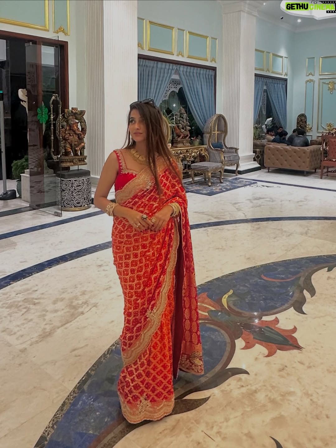 Nidhy Tiwari - 825 Likes - Where culture meets couture! ♥️✨