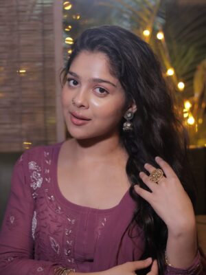 Niharika Chouksey Instagram - Glow On ✨💟

#niharikachouksey #swipe