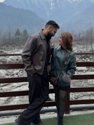 Niharika Malik Instagram - Manali things🩵
#travel #travelphotography #mountains #explore #explorepageًًً #outfits