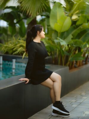 Niharika Mishra Instagram - Why fit in when you’re custom made?
Behind the lens📸🤍 @_sb_photographyy