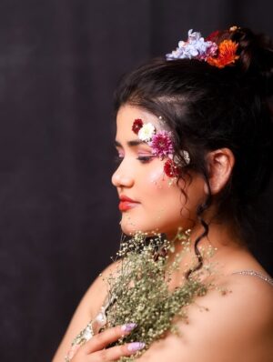 Niharika Mishra Instagram - The blooming is delayed, not denied🌷
.
.
💄Makeup Nails & Styling @makeover_storiesss
📸Behind the lens @sonu_photography_hyderabad