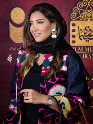 Niki Mozaffari Instagram - نهمین جشن عکاسان سینمای ایران ✨