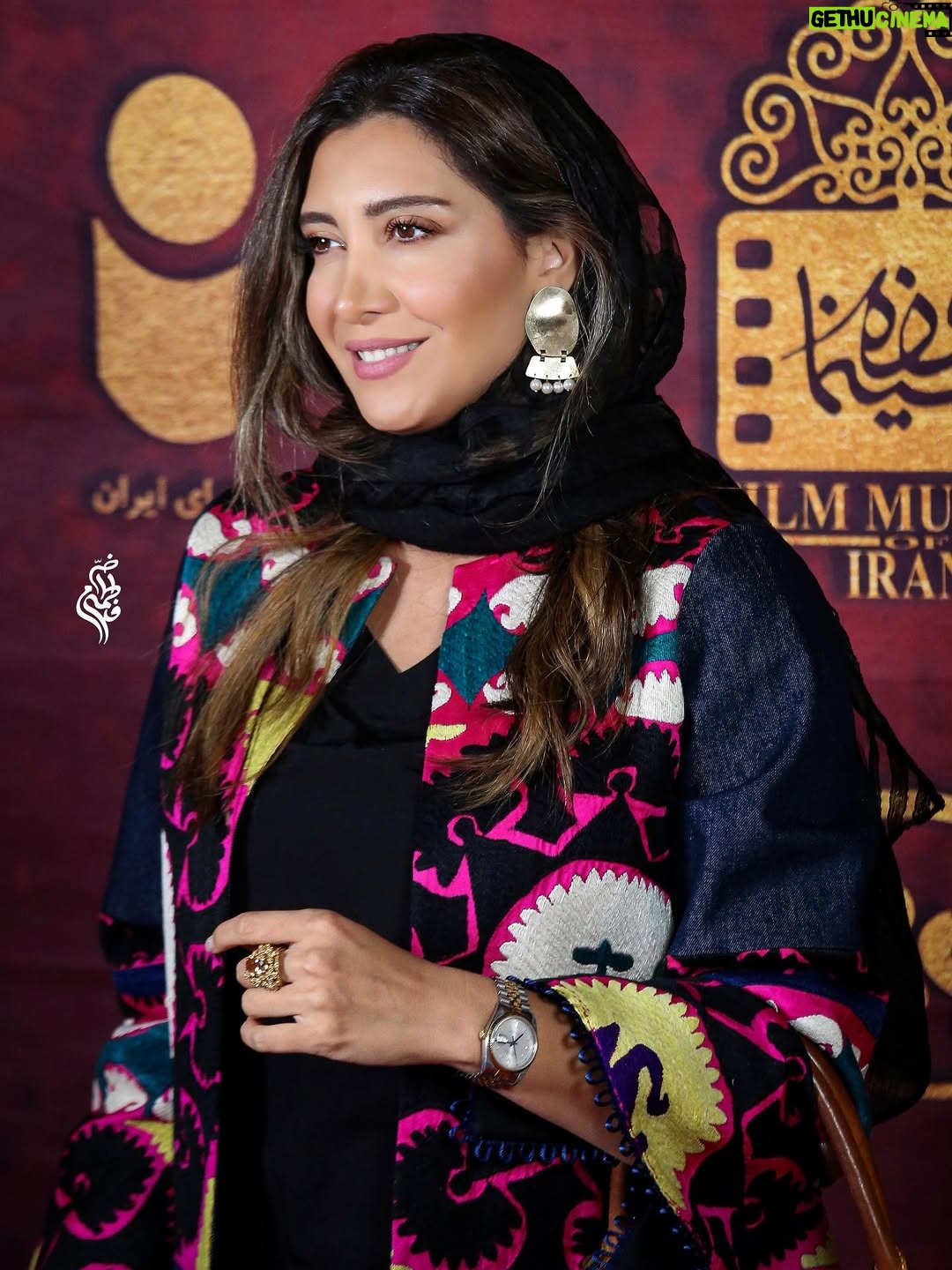 Niki Mozaffari - 32.9K Likes - نهمین جشن عکاسان سینمای ایران ✨