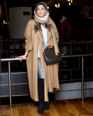 Niki Mozaffari Instagram - 🎭
بعد از اجرای نمایش « گناه مشترک »