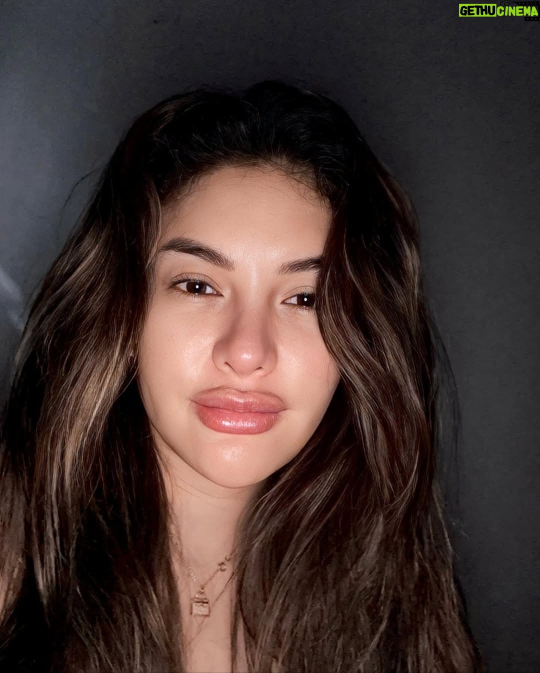 Nikita Mirzani - 401.5K Likes - Messy hair, don’t care

Managed by admin
