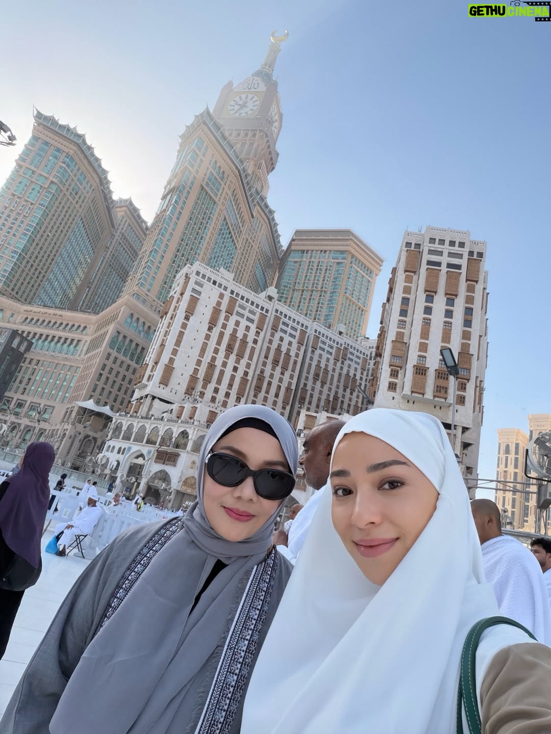 Nikita Willy - 226.9K Likes - 