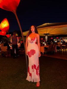 Actress Nila F?rat HD Photos and Wallpapers October 2025