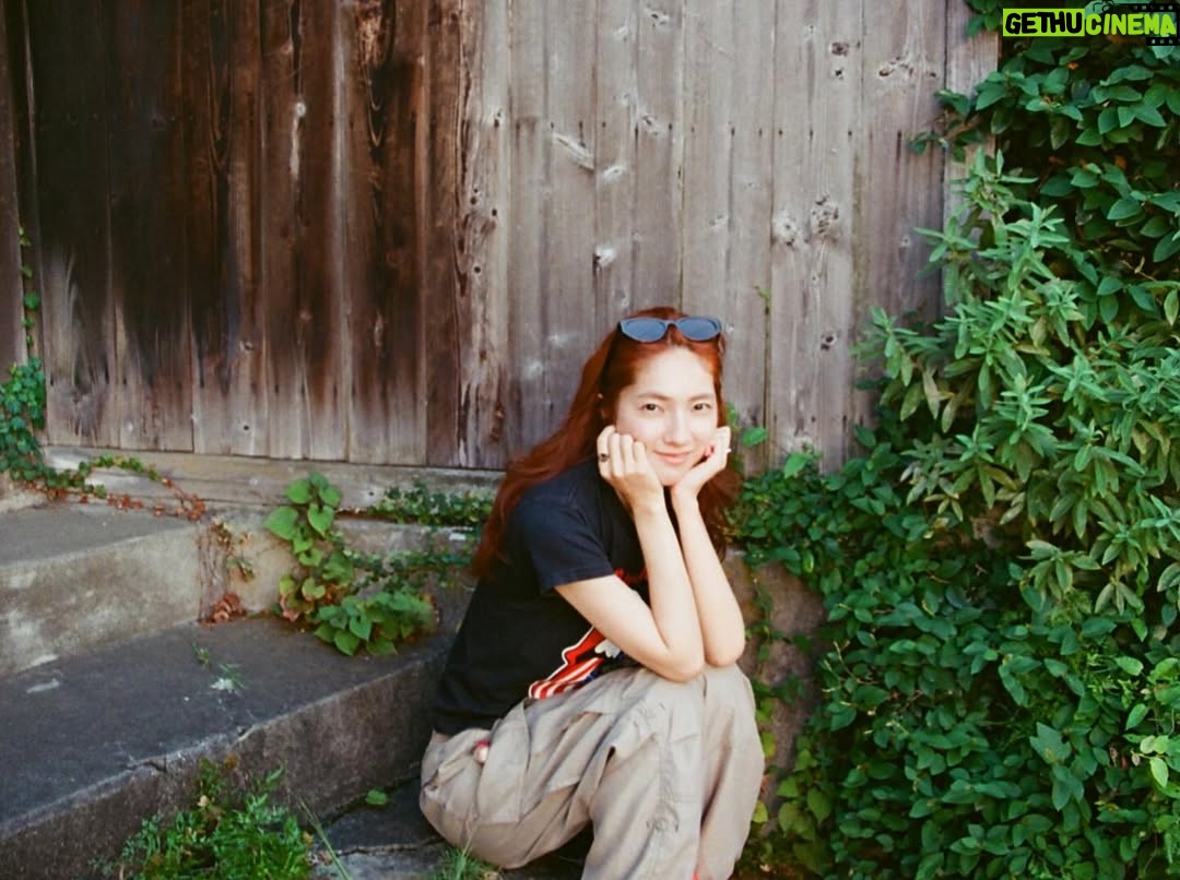 Nimura Sawa - 10K Likes - かわいいケーキとメッセージお手紙、
ありがとうありがとうありがとう。
いろいろと用意して私に送ってくれるのがほんと可愛くて、可愛いくて。愛おしいでございます。
31歳も良き一年にします⍢⃝⭐︎
お誕生日はショートケーキを食べるつもりです。

美味しいもの食べて、また頑張ろうね🍂