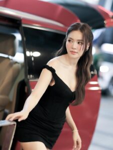 Actress Ninh Duong Lan Ngoc HD Photos and Wallpapers January 2026