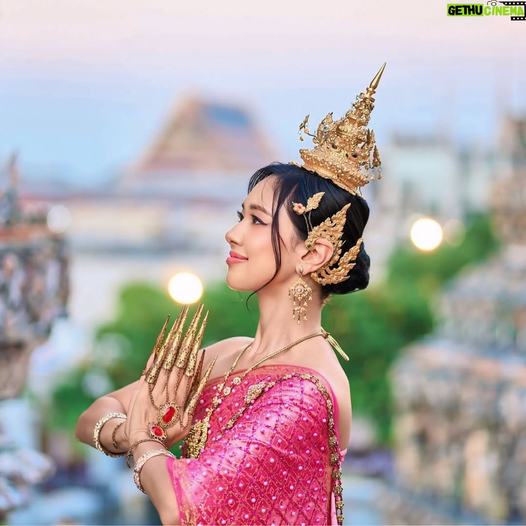 Nirisha Basnett - 1K Likes - Awakening my inner #goddess & divine #feminine power at Wat Arun , #Bangkok Thailand 🇹🇭✨This is not AI. 
.
Glammed my @thaiglamstudio 
Shot by @alonelyzna