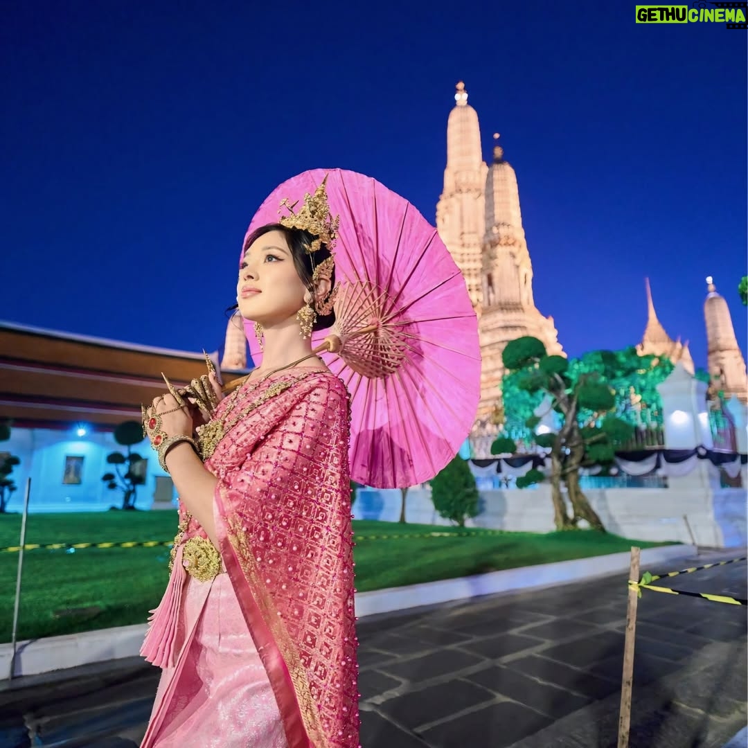 Nirisha Basnett - 1K Likes - Awakening my inner #goddess & divine #feminine power at Wat Arun , #Bangkok Thailand 🇹🇭✨This is not AI. 
.
Glammed my @thaiglamstudio 
Shot by @alonelyzna