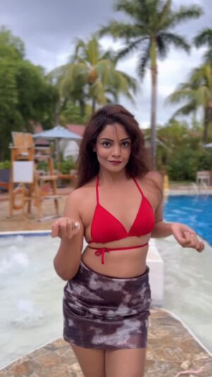 Nisha Neha Nayak Instagram - Can’t get over this song💋
#philippinestravel #holidays #traveldiaries #nishanehanayak