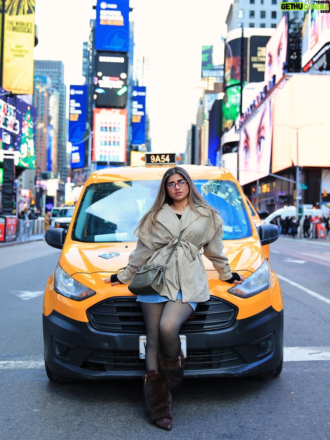 Nishika Lalwani - 1.7K Likes - born to be a city girl, forced to be a tourist🙂‍↕️