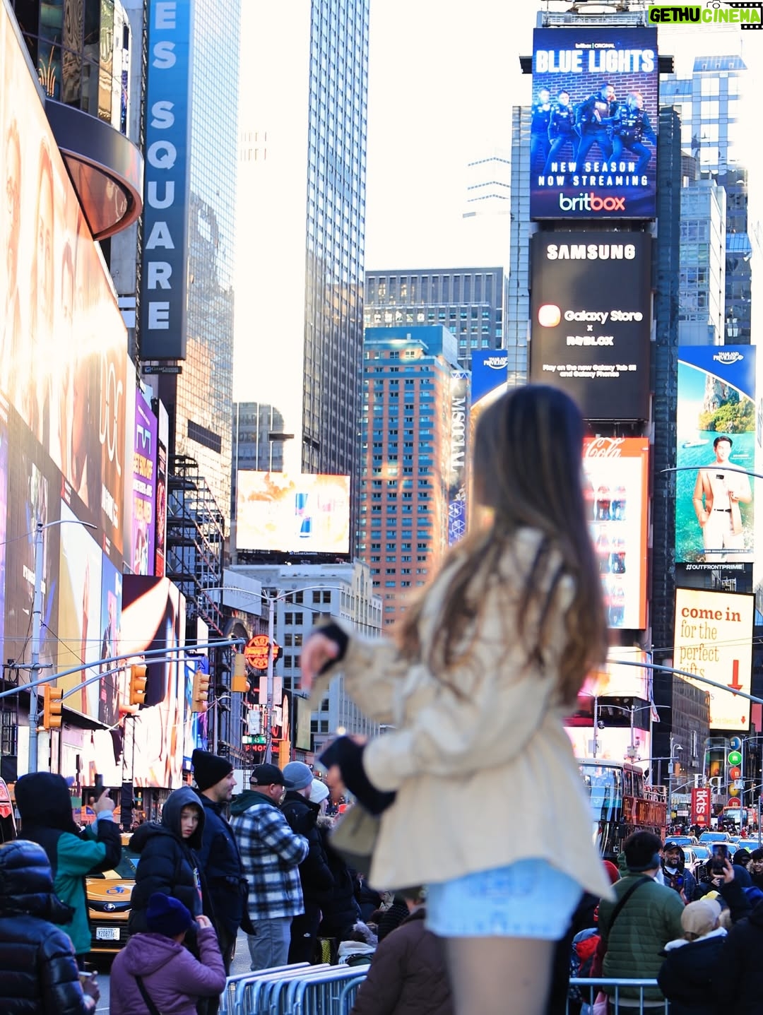 Nishika Lalwani - 1.7K Likes - born to be a city girl, forced to be a tourist🙂‍↕️
