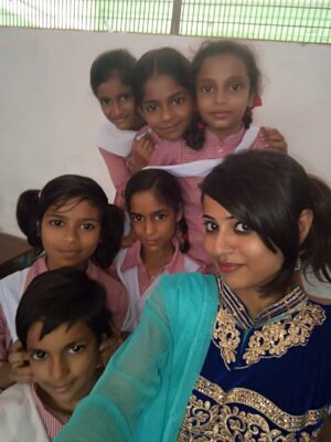 Nishu Tiwari Instagram - 2016 Wali Nishu 🤣😍
#2016