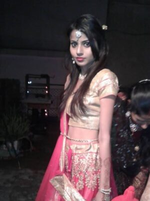 Nishu Tiwari Instagram - 2016 Wali Nishu 🤣😍
#2016