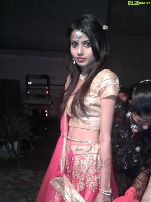 Nishu Tiwari - 185.4K Likes - 2016 Wali Nishu 🤣😍

#2016