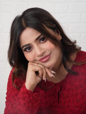 Nishu Tiwari Instagram - कबूतरी 🕊️
Outfit - @nainica_divas
📸 - @abhishekksrm
Studio - @povstudios.ind