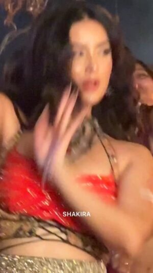 Niti Shah Instagram - Okay let’s try this ✨
