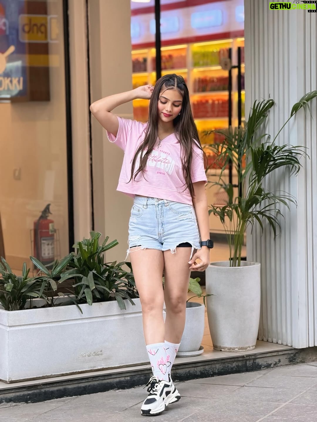 Nitisha - 535.8K Likes - CUTE TO HU MAI 🙈💕💅🏻 @nitishaa_09_ @itsmenishu_09_ 

Like comment share❤️

📷 @abid_09_ 

#photo #photography #photoshoot #photooftheday #pic #picoftheday #pics #picsdaily #instagram #instagood #instaphoto #model #modelshoot #cute #cutebaby #pose #nature #naturephotography #shot#snapshot #composition #color#myphoto #likesforlike #explore #explorepage #foryou @nitishaa_09_ 👅