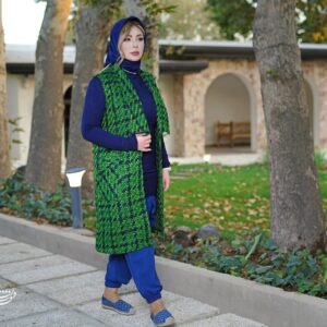 Niusha Zeighami Instagram - 💚شبتون بخیر💚

@delshad_studio 
@delshad_studio