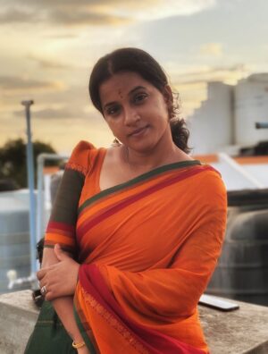 Nivedita Rajappan Instagram - ✨ “Colors, traditions, and togetherness — that’s the magic of Onam 🌸🌿” ✨
Hridayam niranja onam ashamshagal..!!❤️
#onam #festival #traditional #colors #flowers