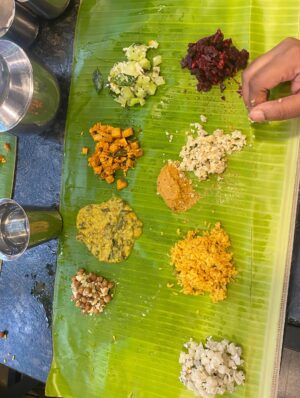 Nivedita Rajappan Instagram - ✨ “Colors, traditions, and togetherness — that’s the magic of Onam 🌸🌿” ✨
Hridayam niranja onam ashamshagal..!!❤️
#onam #festival #traditional #colors #flowers