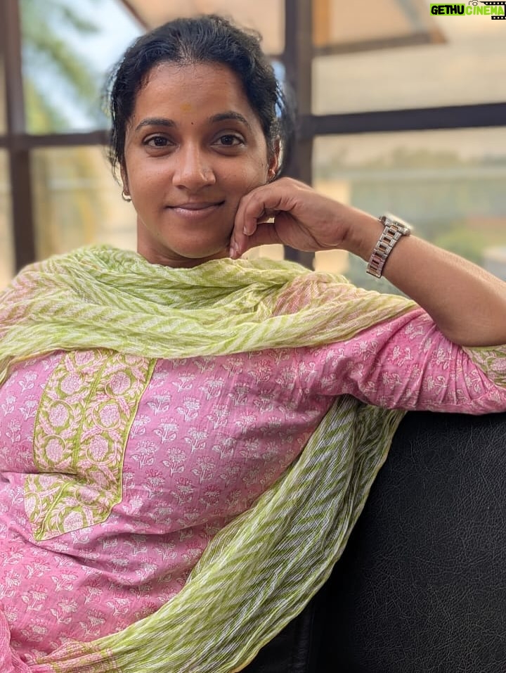 Nivedita Rajappan - 43.7K Likes - Selfies lately 😜