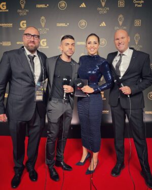 Noemí de Miguel Instagram - TBT 🖤 GALA DEL BALÓN DE ORO 2024 ⚜️

Vuelvo a París para dar las gracias a todo el equipazo del que disfrute para mi primera experiencia en la Gala del Balón de Oro. Lo disfruté mucho. 

Gracias x ese outfit maravilloso de @pat.gc con
@koahari.spain 
@fabracomunicacion 
@hublot_iberia @hublot 
@luxenteroficial 
@trastiendapress 
@twentyfourhaitch 
@n35_showroom

Y a @miahernandez.muah 💄 maquillaje x paseo parisino y 🥐 🤍