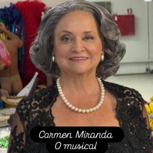 Noémia Costa Instagram - Estreou hoje, no Teatro Politeama, o musical Carmen Miranda, mais uma obra prima do fantástico e visionário @filipelaferia.oficial 
O papel de mãe de Carmen foi entregue à maravilhosa e talentosa atriz @noemia7costa_oficial que, por acaso, é minha irmã.
Eu sei que posso parecer suspeita, mas o público não deixa mentir, e, uma vez mais, a Noémia Costa representa magistralmente uma personagem dramática, cantando como só ela o sabe fazer.
Este musical é de uma grandiosidade e qualidade, que se equipara e suplanta o que de melhor se vê em Londres ou na Broadway. 
Todo o elenco, cenários, figurinos e corpo de baile são maravilhosos e a @paula_sa_artist tem um trabalho fantástico e de grande qualidade.
Por tudo isto recomendo a todos que não percam mais este enorme espetáculo. 
Viva o Teatro👏👏👏👏👏