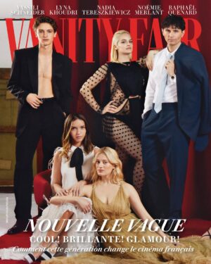 Noémie Merlant Instagram - Voici la génération qui change le visage du cinéma français.

À quelques jours de l’ouverture du plus grand festival de cinéma du monde, Vanity Fair France lance son édition spéciale Cannes pour célébrer la fougue et la sensibilité des jeunes acteurs. « Bien sûr, sélectionner les treize étoiles qui éclairent aujourd’hui nos salles obscures n’a pas été facile. D’autres, sans doute, auraient mérité de se trouver sur la photo, tant notre cinéma produit des talents. Mais même avec une couverture dépliante, la place était comptée ! », avoue Olivier Bouchara, head of editorial content de Vanity Fair France.

Certains sont déjà incontournables, leur seul nom suffit à gonfler les chiffres de fréquentation des salles obscures. Parmi eux, Lyna Khoudri, Nadia Tereszkiewicz et Vassili Schneider, attendus une nouvelle fois au @festivaldecannes 2025. À leurs côtés, les acteurs césarisés Noémie Merlant et Raphaël Quenard puis ceux qui marchent dans leurs pas et sont en train de bousculer la hiérarchie. Ils ont déjà tout : un talent fou et précoce, une grâce naturelle, et l’ambition de ceux qui peuvent accomplir de grandes choses.

Pendant deux jours, nous avons réuni ces treize acteurs devant l’objectif du duo de photographes Kapturing. En deuxième page, @julien.desaintjean, l’une des révélations du « Comte de Monte-Cristo », nous vise avec un appareil photo dans une sorte de mise en abîme de la célébrité. Histoire de ne rien vous cacher, nous publierons bientôt les Polaroïds qu’il a lui-même pris de cette séance mémorable.

🔗 Cliquez sur le lien dans la bio pour lire l’article.

Photo @kapturing
Journaliste @valentine.s.u 
Stylisme @norabordjah
Assistantes stylisme @charlottedraghi et @clara_devillet
Maquillage @ayafujitamakeup
Maquillage (Noémie Merlant)  @ismaelblancomakeup
Assistante make up @mirambeau.ophelie_mua
Coiffure Sébastien Le Corroller
Coiffure (Noémie Merlant, Nadia Tereszkiewicz, Lyna Khoudri) @alexandrinepiel avec les produits @christopherobinparis 
Grooming (Raphaël Quenard) @pommeseiler
Assistantes coiffure @tracy.bosc et @mikisato7671
Manucure @hubertecesarion et @treacypatnelli
Production @ever__paris
Set Design @system_f_ 
#cannes2025 #festivaldecannes