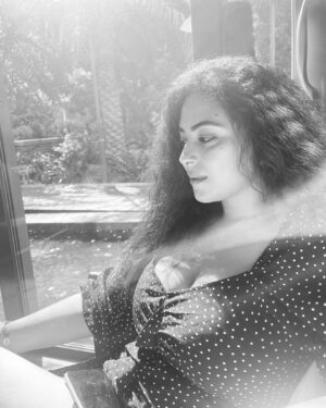 Noha Abdeen Instagram - #sunset #blackandwhite #nomakeup #morning #moment