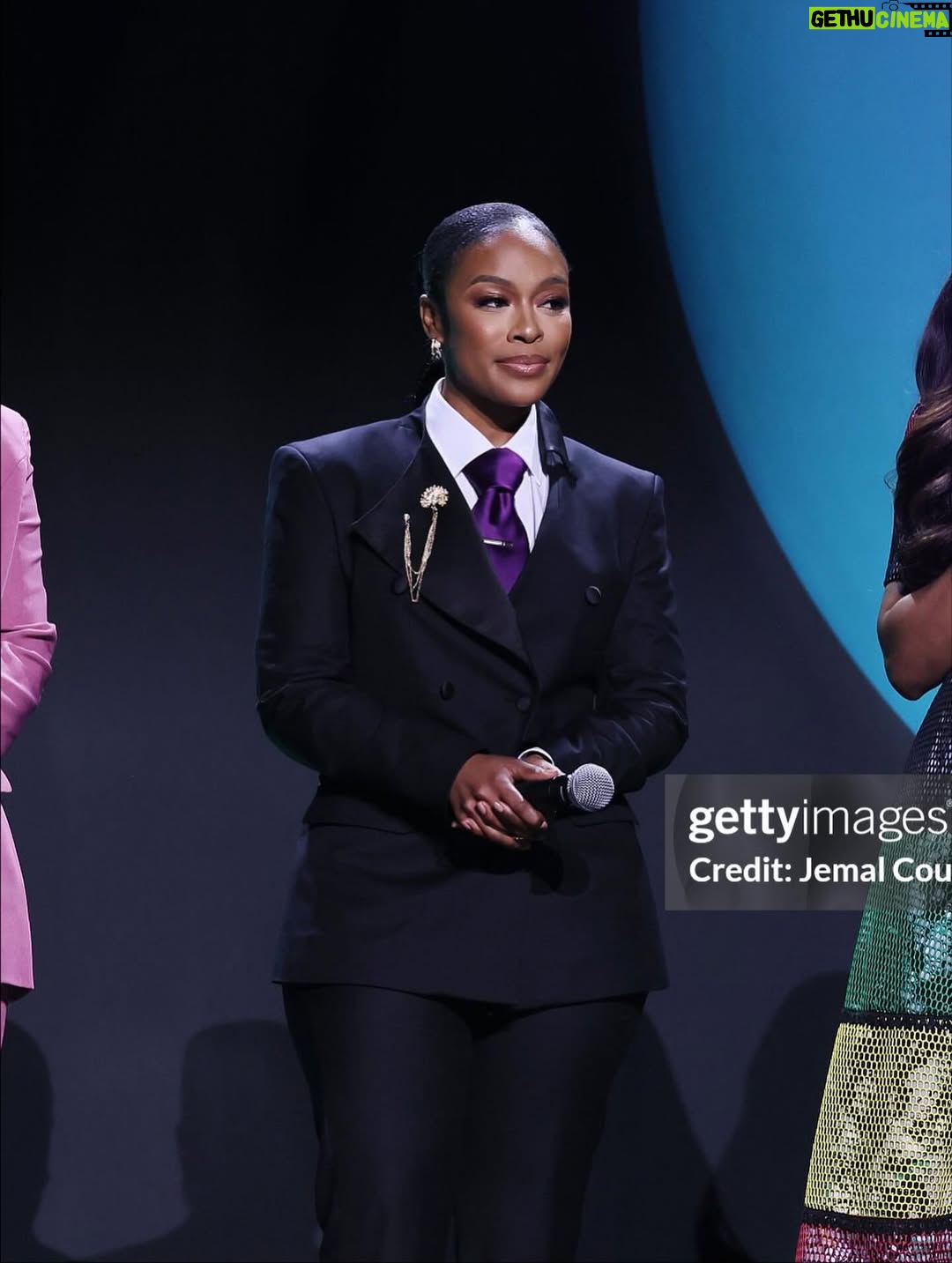 Nomzamo Mbatha - 117.9K Likes - The week that was with @glblctzn #GCNow ⭕️ 💜🖤

So wonderful to have hosted the first ever Global Citizen NOW: Johannesburg summit on the sidelines of the G20 Summit that is a landmark gathering that spoke on driving Africa’s clean energy future.