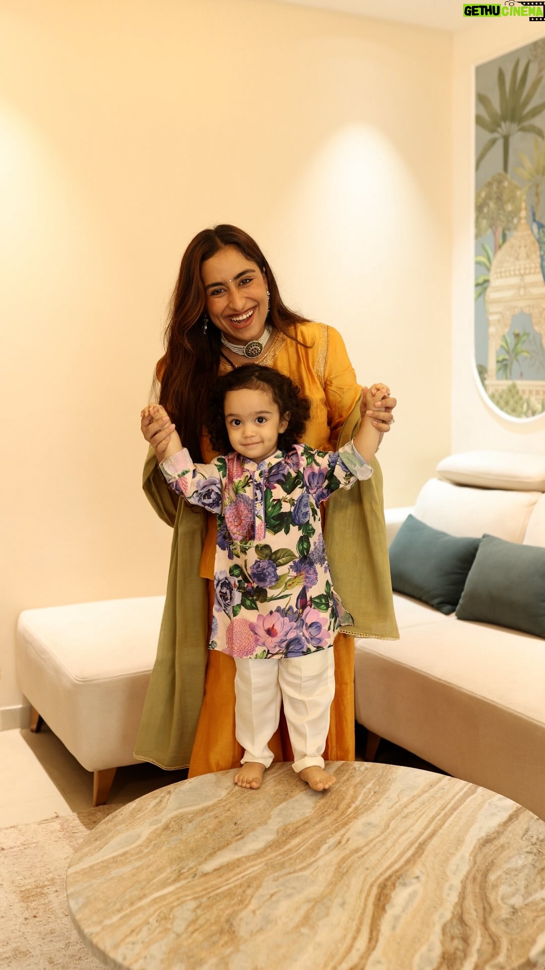 Noopur Kalra - 1.4K Likes - @hopscotch.in 
Wedding season sorted for our mini baraati.
Loving Hopscotch’s wedding collection. Festive, fun, and perfect for every little shaadi
moment.

#hopscotchmoment