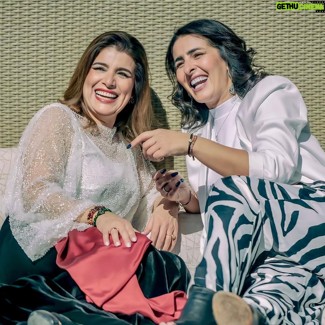 Nora Skalli - 23.5K Likes - Des éclats de rire, des milliers de sourires . شكراا لكل من هنأني بمناسبة عيد ميلادي ، سواء من اصدقائي الفنانين او من احبائي الفانزات ، شكراا شكراا شكراا ♥️♥️♥️♥️♥️. #birthday #cumpleaños #actress #morroco #tvshow #احبكم_متابعيني ♥️♥️♥️. @meryemzaimiofficiel 📸 @tintin_reporter_official