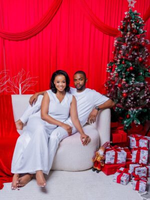 Ntando Duma Instagram - A very Merry Ramsmas from us, to you and yours ❤️🎄
thank you @magsed_studios for the beautiful space and @geffphotography for capturing such beautiful moments