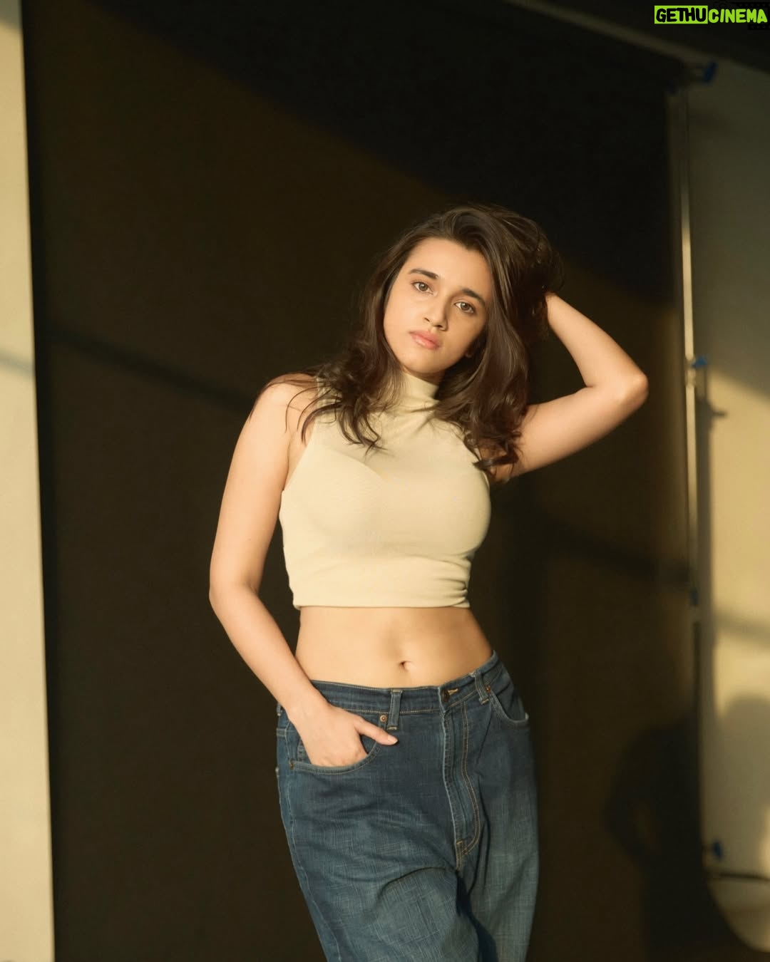Nuveksha - 52.8K Likes - 2️⃣6️⃣🦦♥️