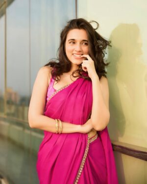 Nuveksha Instagram - 🩷🩷🩷

@styled_by_arundev @gohil_jeet