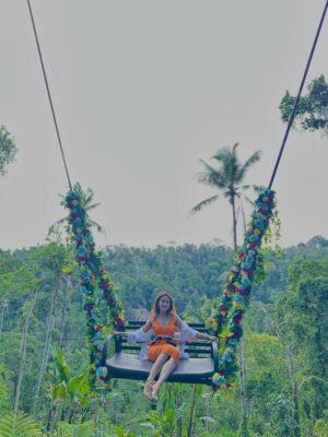 Nwe Darli Tun Instagram - We always lose connection…