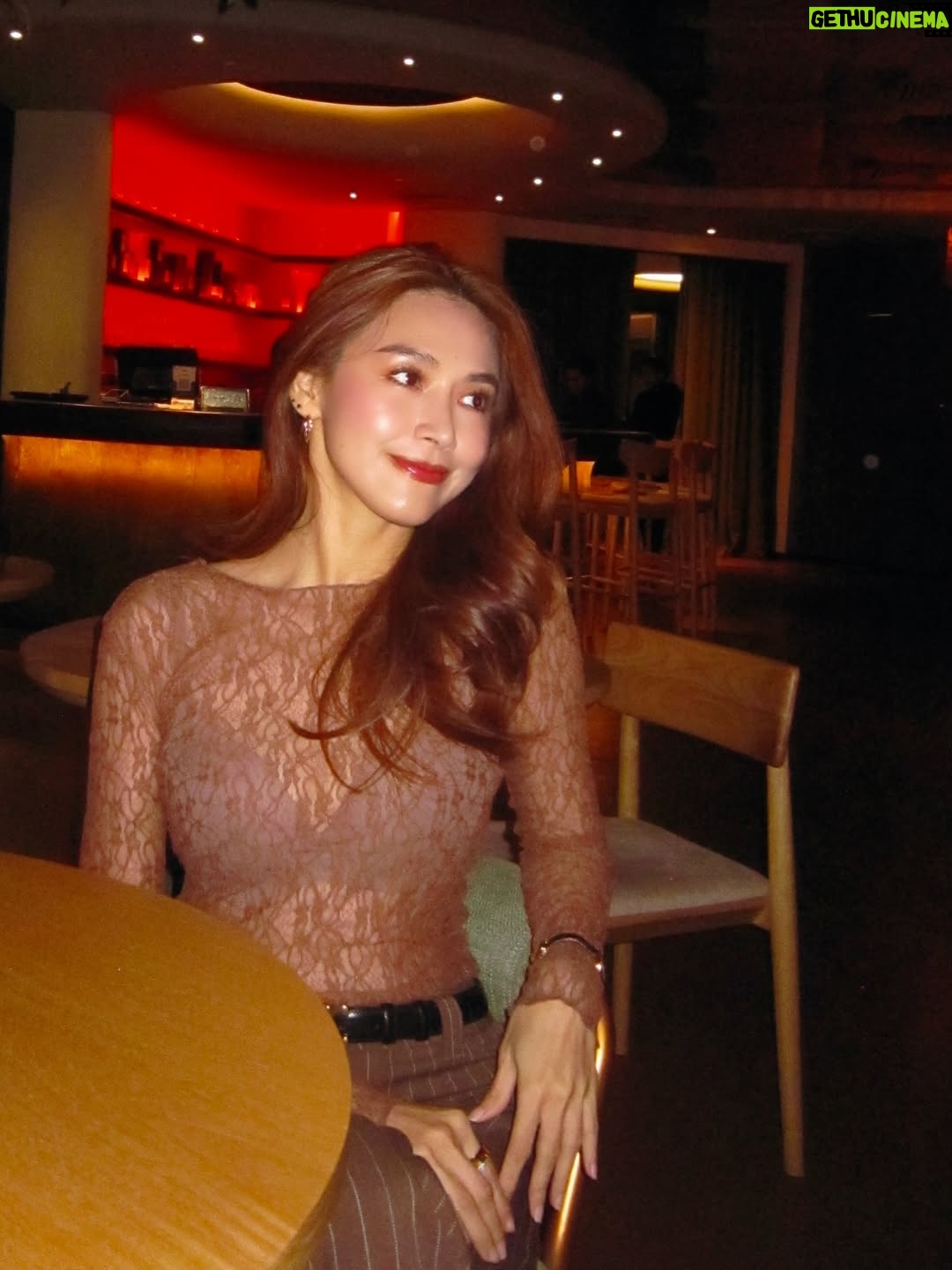 Nwe Darli Tun - 5.6K Likes - A little party never hurt no one…🤎
