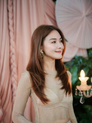Nwe Darli Tun Instagram - 🧿
