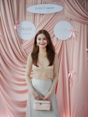 Nwe Darli Tun Instagram - 🧿