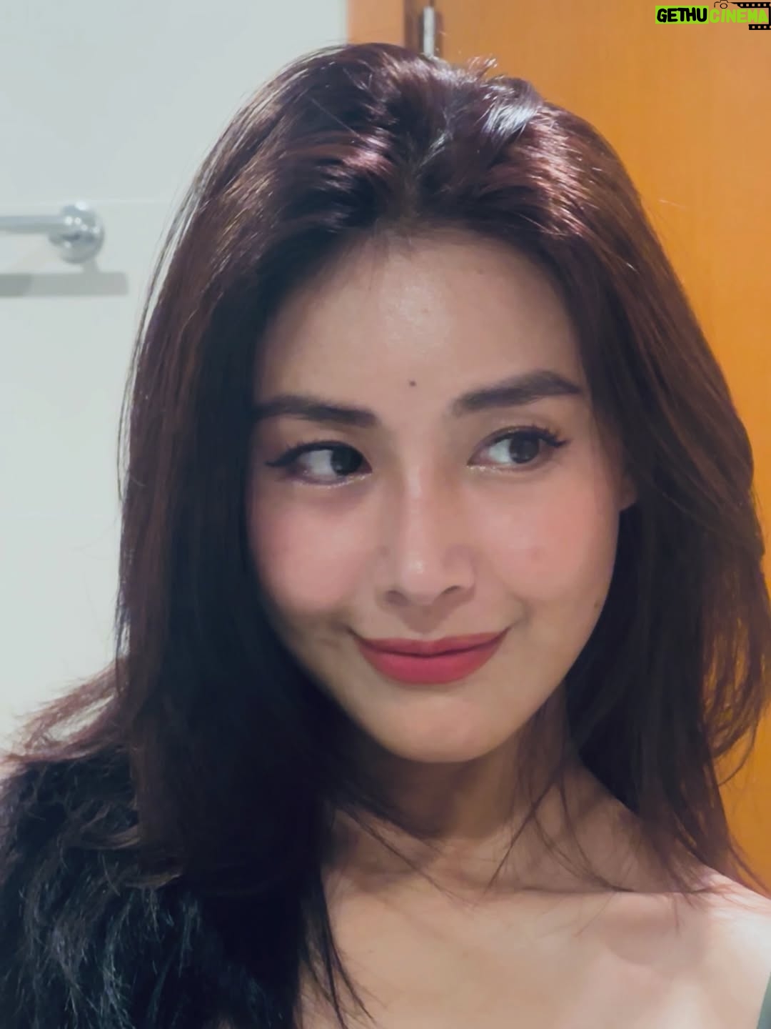 Nwe Darli Tun - 2.6K Likes - If my eyes are on you, 
don’t worry about the eyes on me.