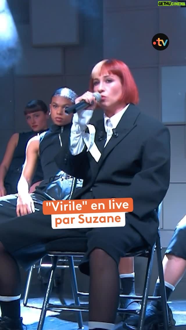Océane Colom - 54.4K Likes - @suzanemusique interprète son titre « Virile » en live 💜