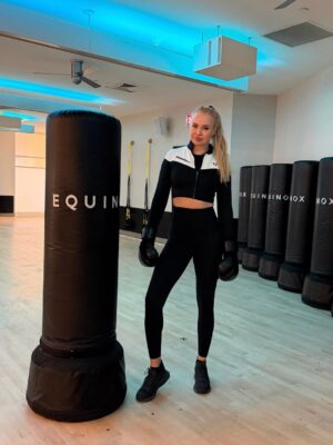 Olga Bespalenko Instagram - Do what you say you are going to do when you say you are going to do it. 🥊