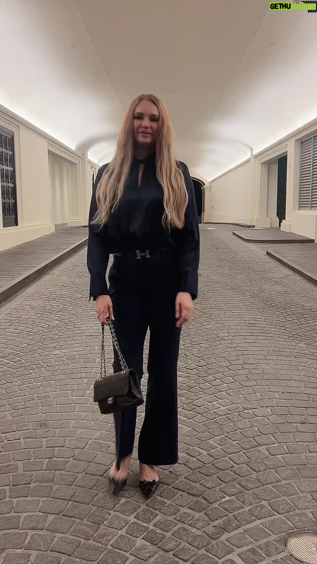 Olga Bespalenko - 505 Likes - Happy Friday! ❤️