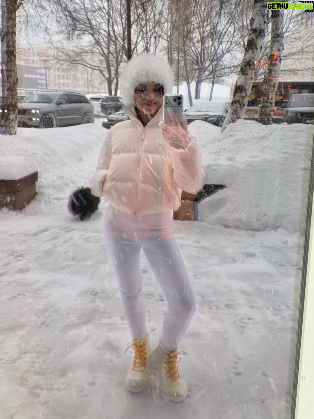Olga Seryabkina - 34.6K Likes - ❄️
